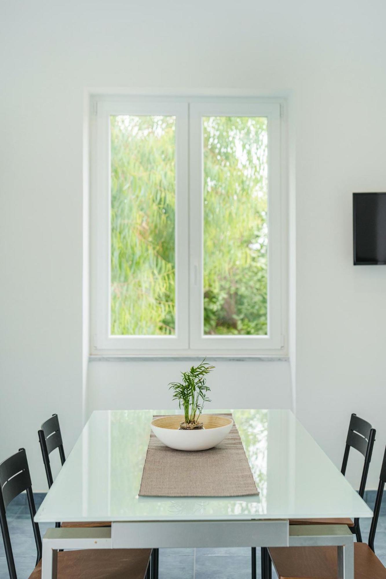 Il Poeta Nella Vigna Bed & Breakfast โปรชิดา ภายนอก รูปภาพ