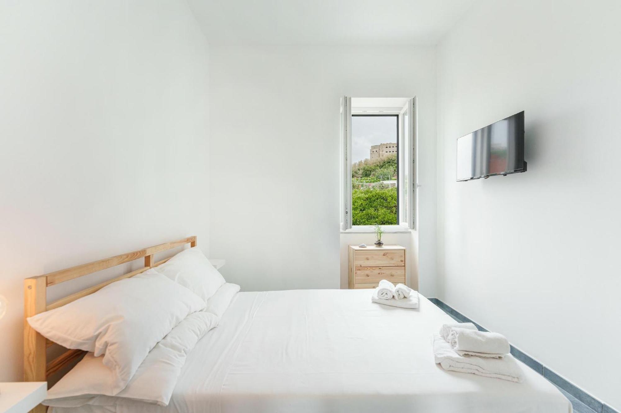 Il Poeta Nella Vigna Bed & Breakfast โปรชิดา ภายนอก รูปภาพ