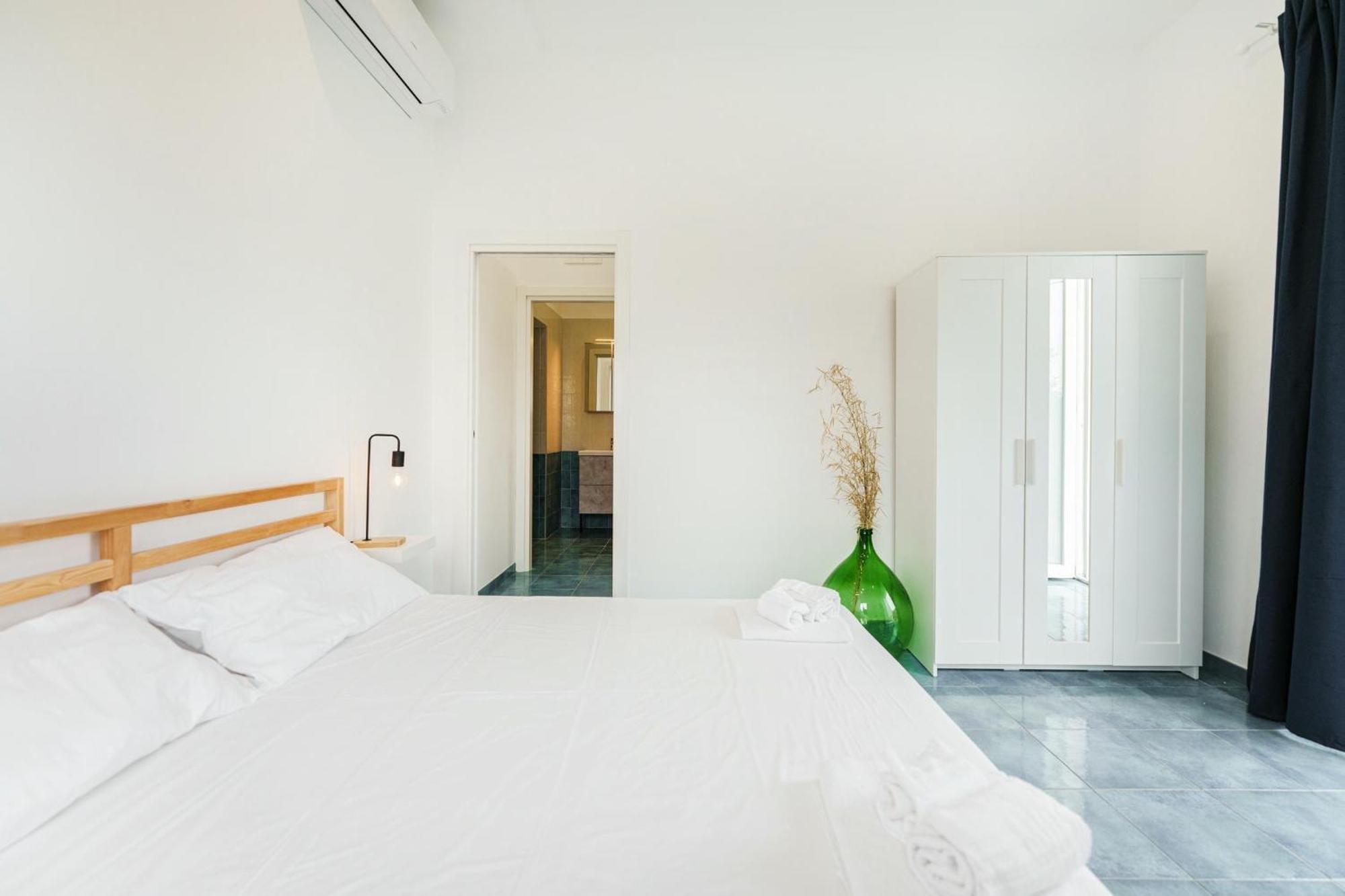 Il Poeta Nella Vigna Bed & Breakfast โปรชิดา ภายนอก รูปภาพ